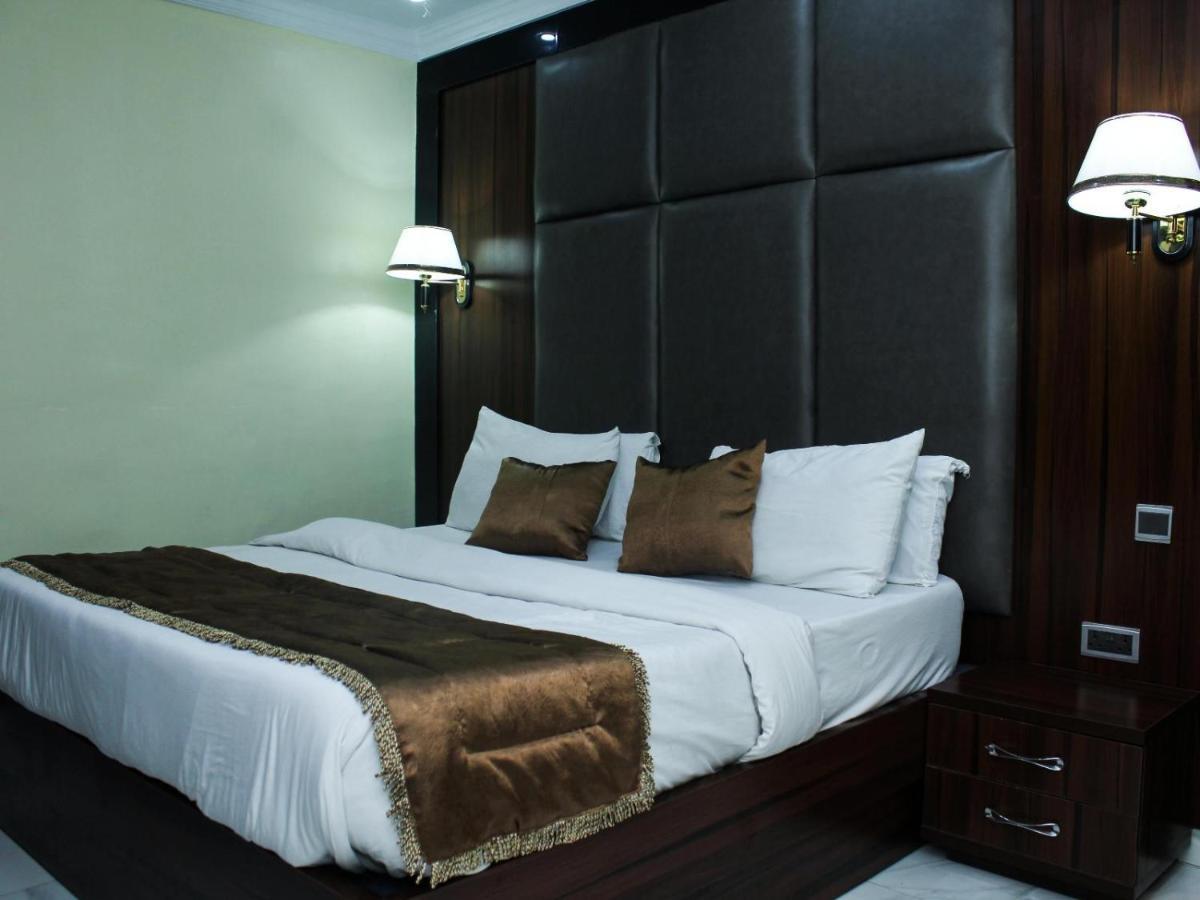 Six Diamond Hotel Ikeja Exteriér fotografie